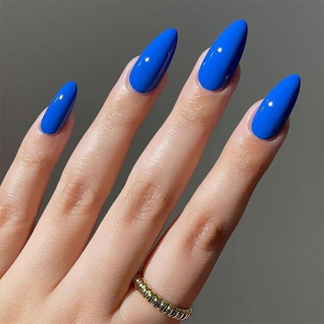 manicure trends long nails in blue 2024 photos