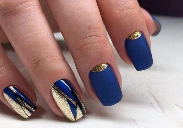 Manicure “Blue and gold”