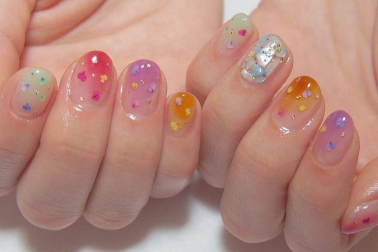 Korean manicure for short nails