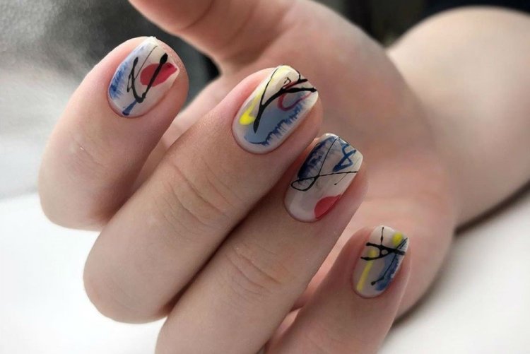 Abstraction for short nails